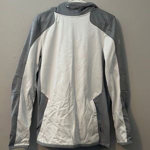 Under Armour long sleeve pullover